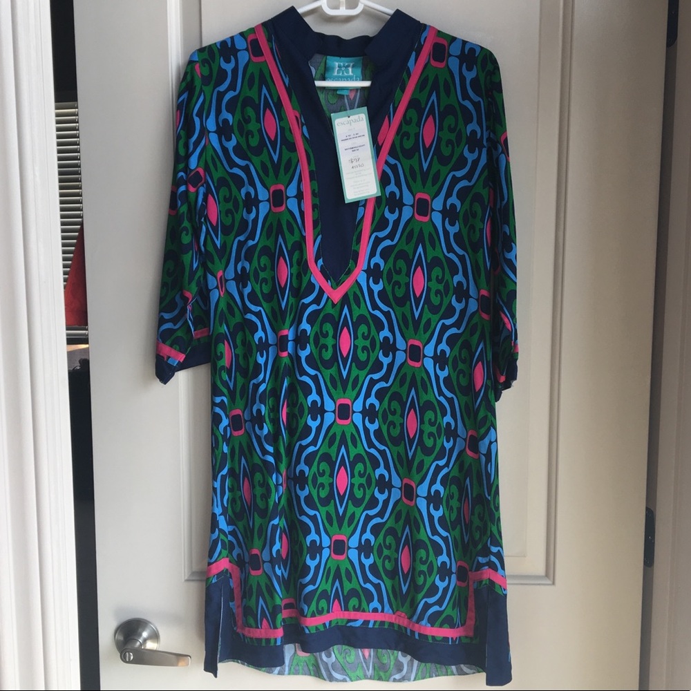 NWT Escapada Shift Dress